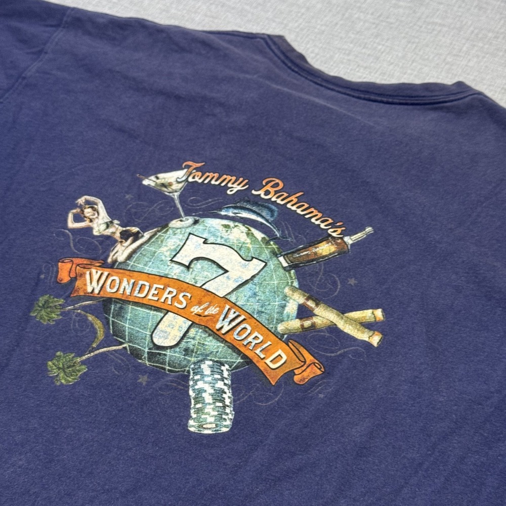 Tommy Bahama T-Shirt Mens XL Blue Crew Neck Cotton Graphic Tagless Short Sleeve